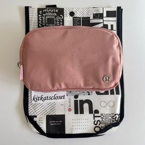 🆕 1L PINK PASTEL - NWT lululemon everywhere belt bag EBB